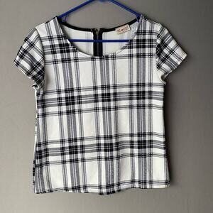 Free Kisses sz S black‎ white plaid blouse